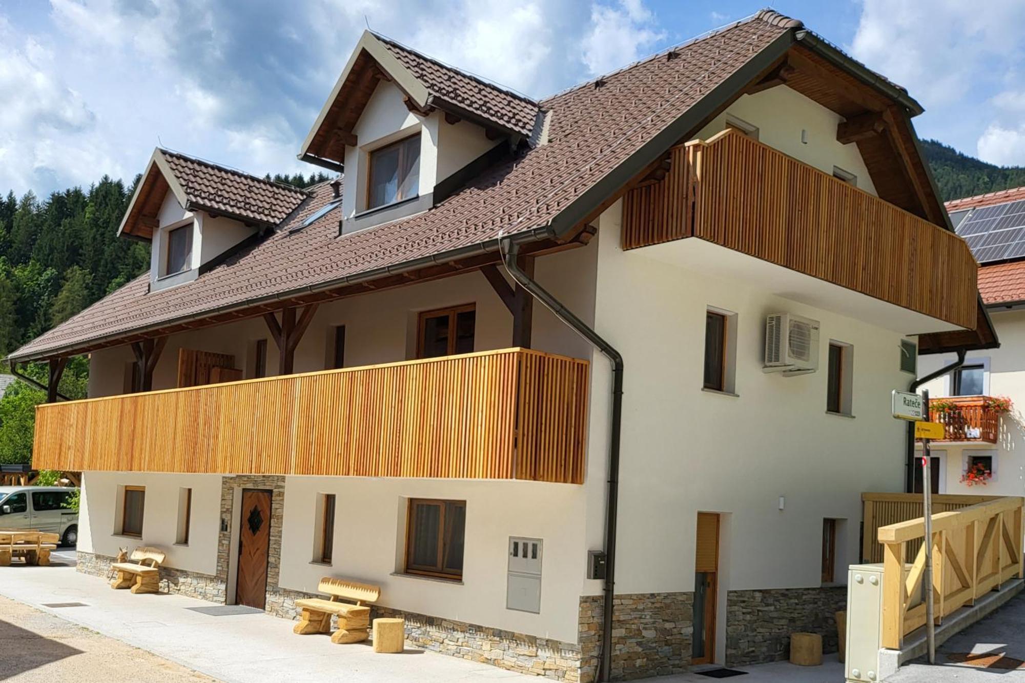 New Apartments Teravila Rateče Екстериор снимка